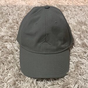 Jordan Jumpman Gray Cap